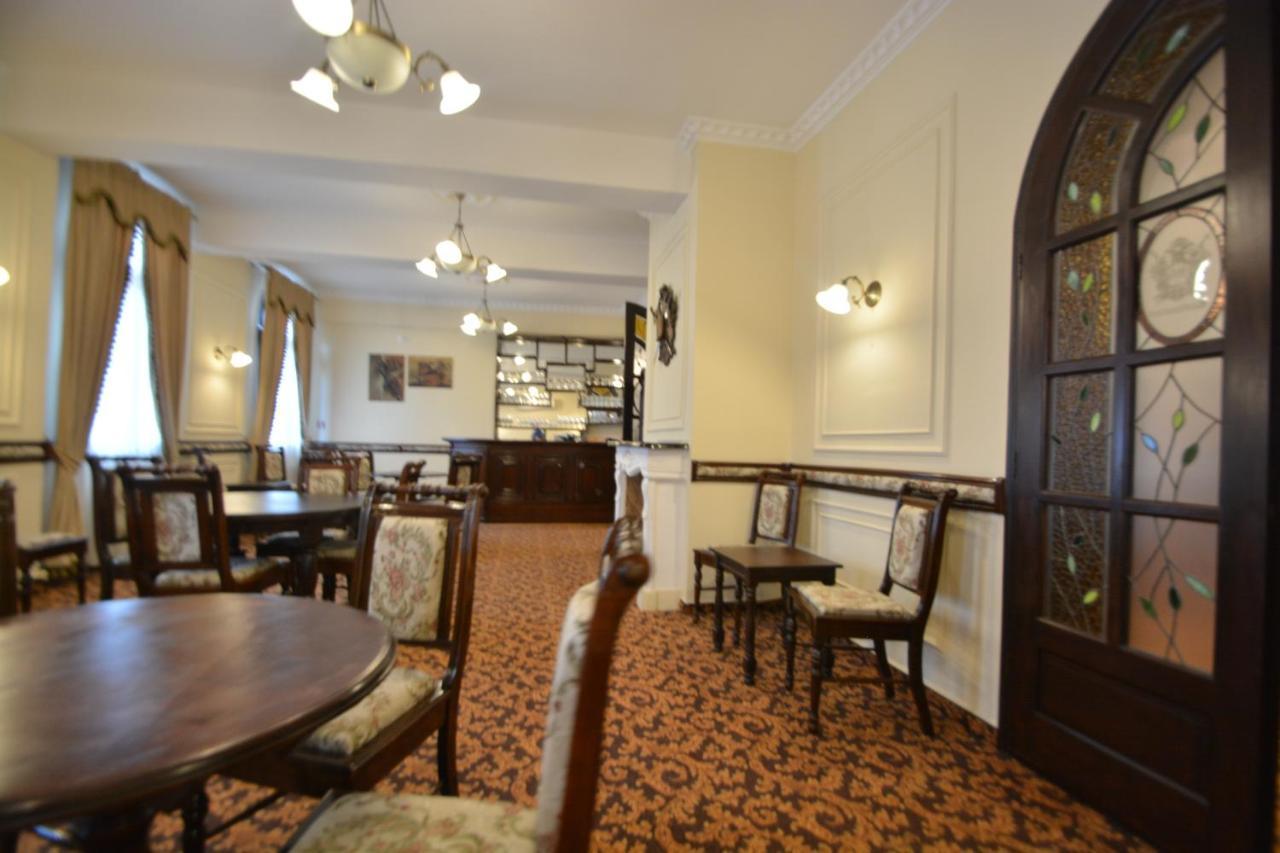 Gala - Guesthouse Oradea Εξωτερικό φωτογραφία